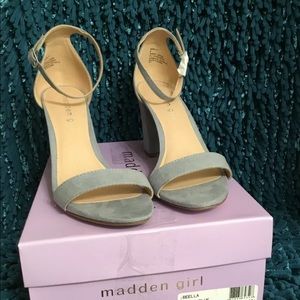 Women’s Dress Sandals